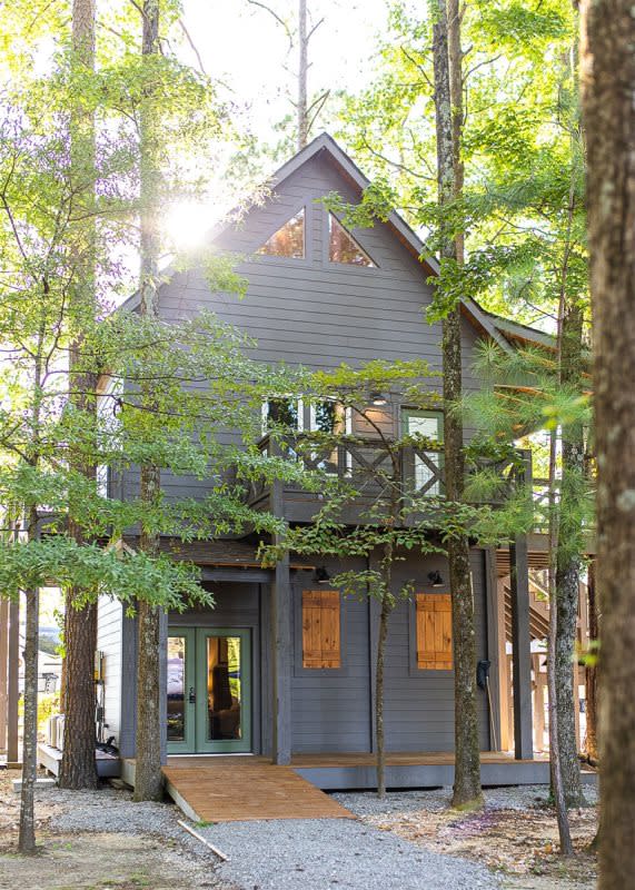 river rocks landing tree house