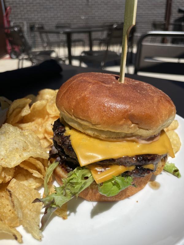 Big Hinty Burger at Hinterland