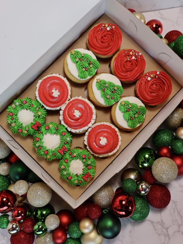 Buttercups Holiday Cupcakes