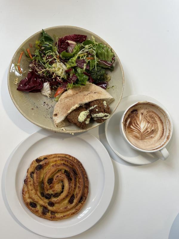 Mamoosh pitta, falafel and pastry at Riverside