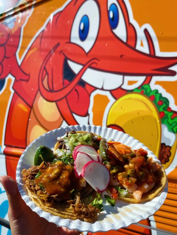 Tacos Sinaloa Taqueria in Oakland California