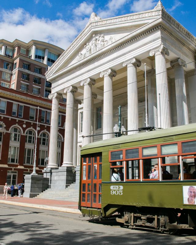 Gallier Hall- Central Business District- Streetcar