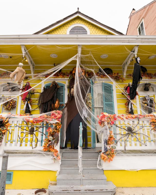 Halloween Decorations – French Quarter
