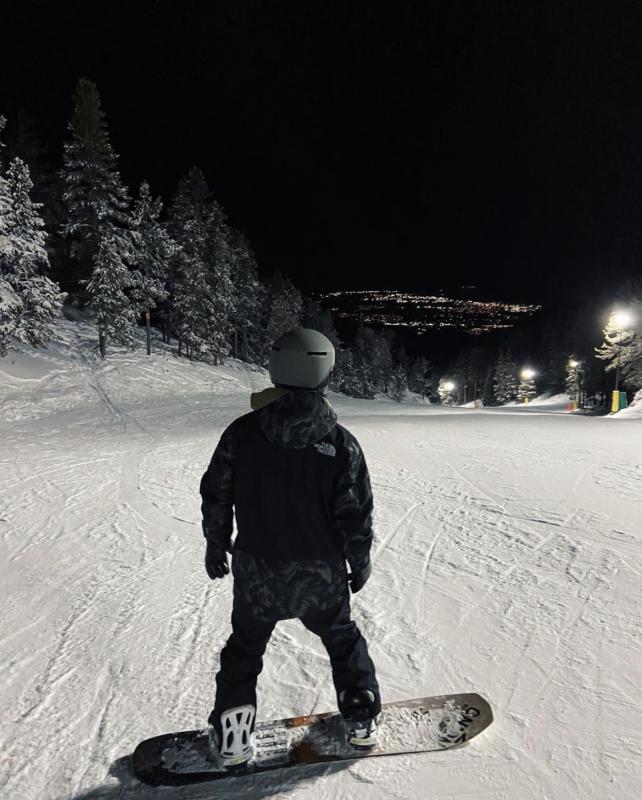 Night Snowboarding at Hogadon Basin Ski Area