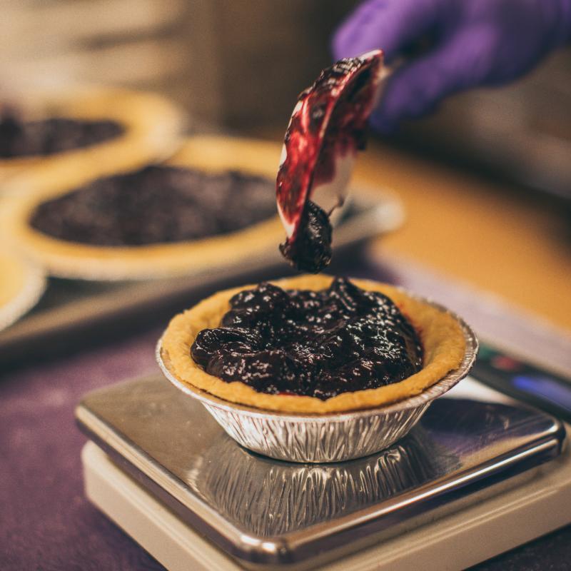 making-of-grape-pie