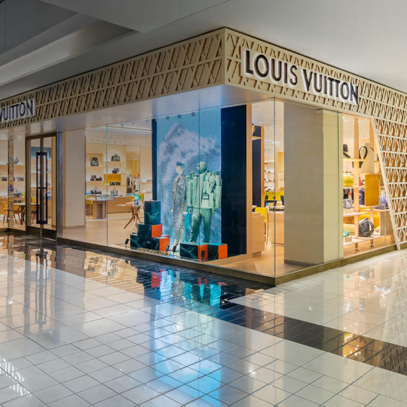 Louis Vuitton Men's The Galleria