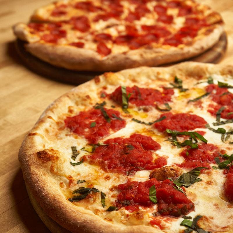 How a great New York-style pizza place ended up in Huntsville, Alabama 