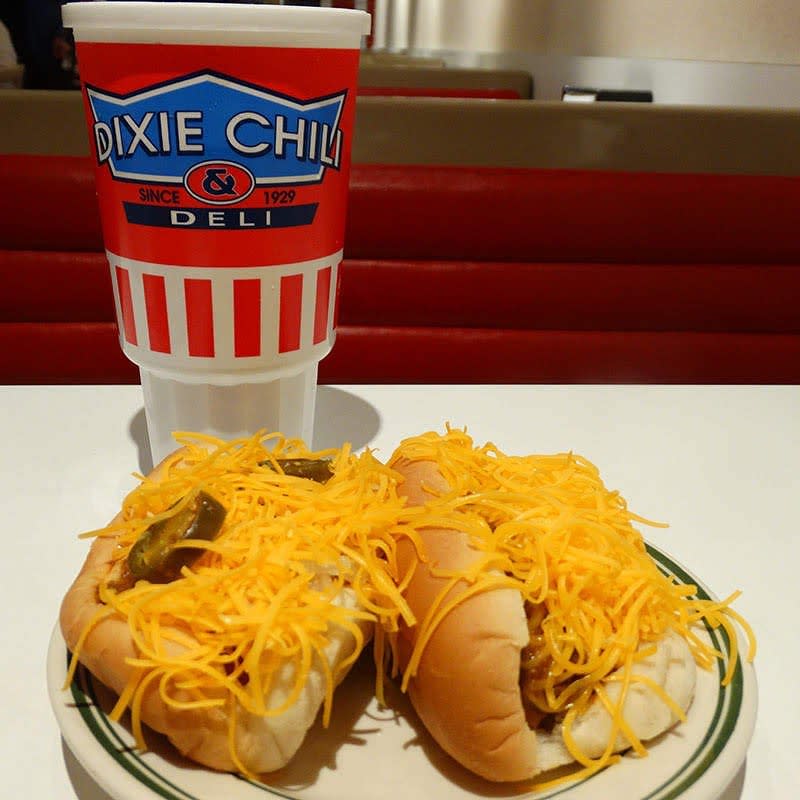 photo of two coneys and large drink from dixie chili
