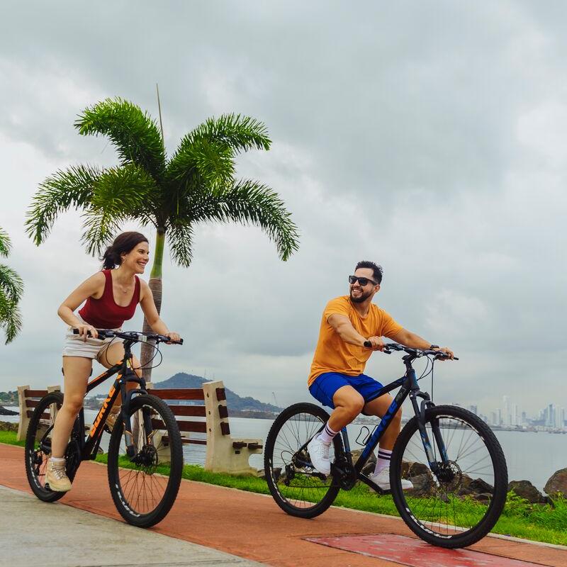 Biking at Causeway, Amador, Panama City, Panamá
