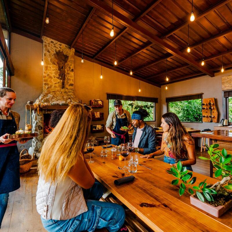 Getting ready for lunch in Hacienda Mamecillo in Boquete, Chiriqui Province, Panamá