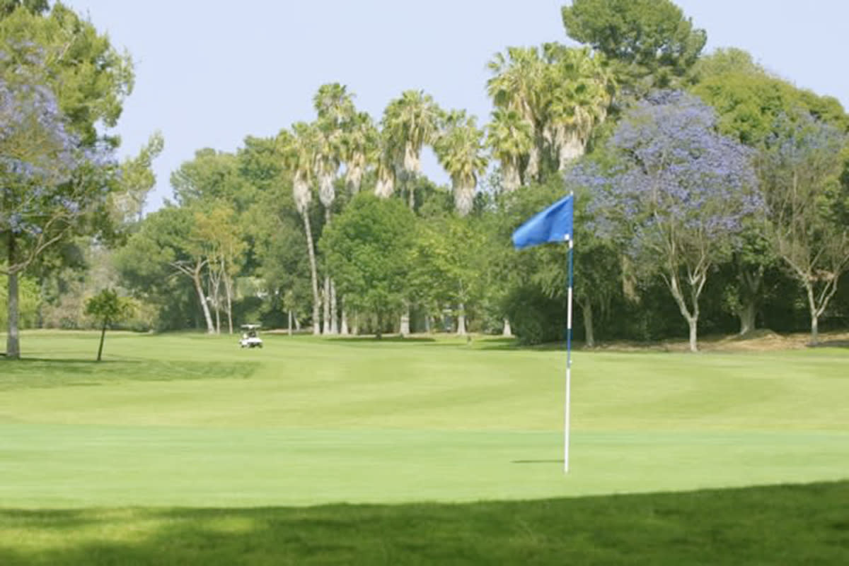 Anaheim Hills Dad Miller Golf Course and Club House