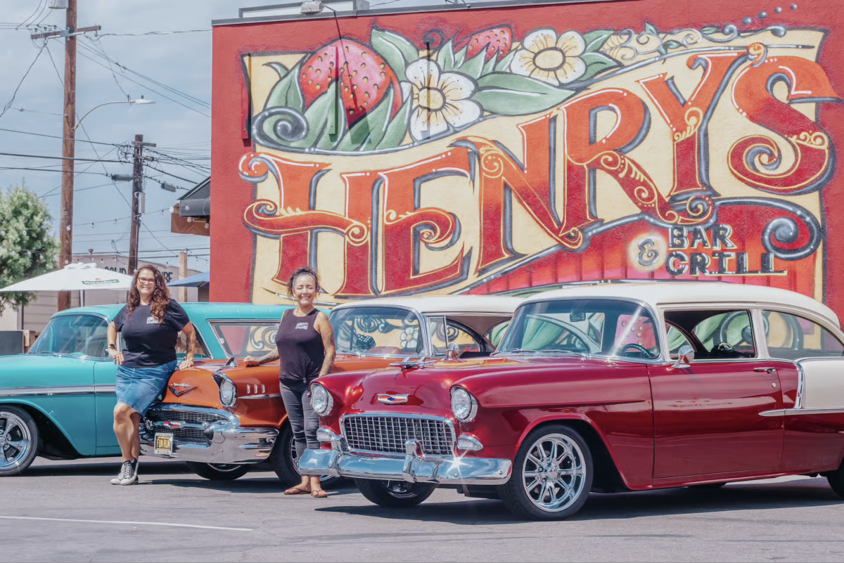 Henry's Bar and Grill, Garden Grove