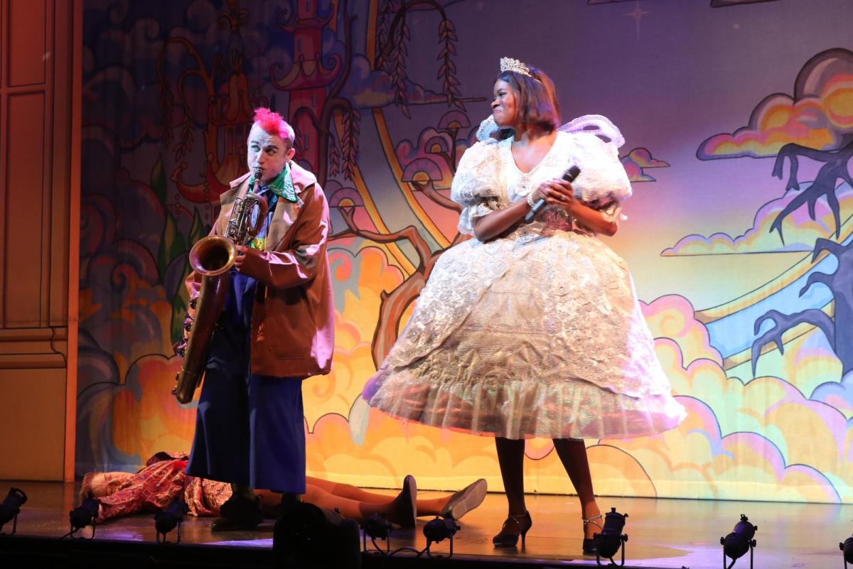 Review Tweedy's panto Everyman Theatre, Cheltenham