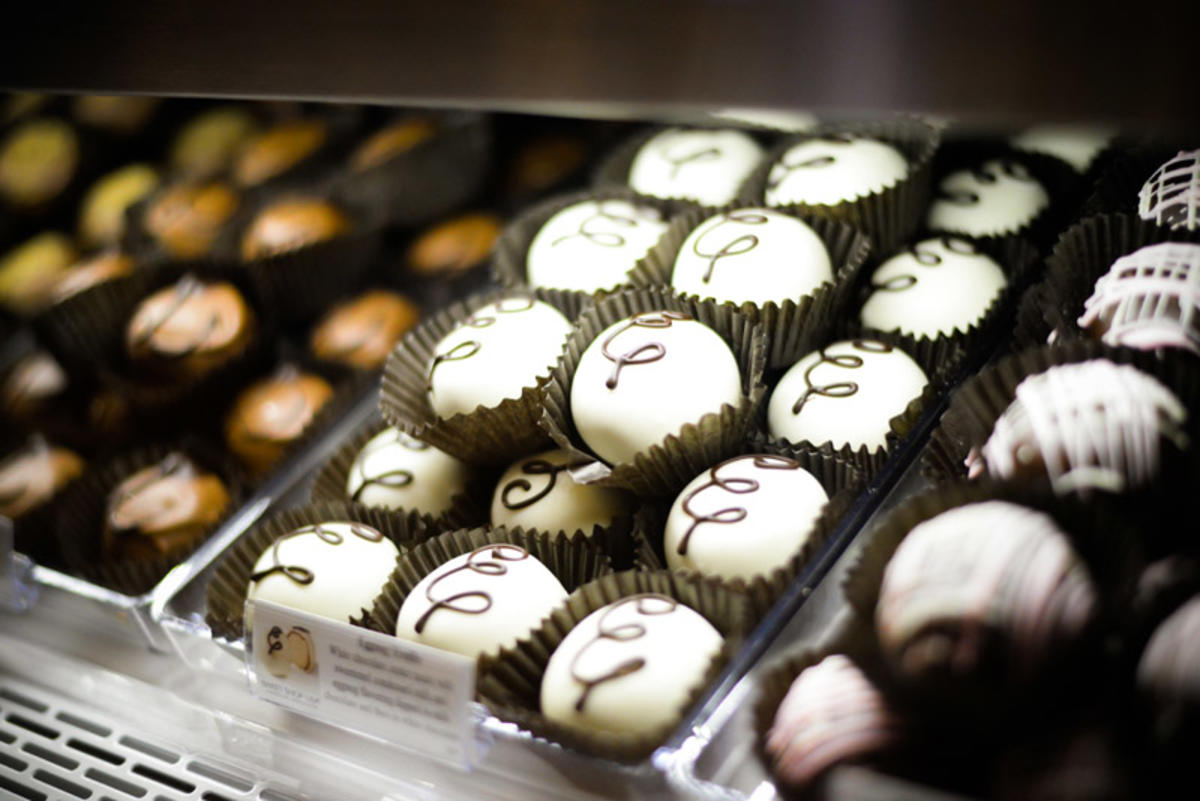 Georgie Lou's Retro Candy & Gifts