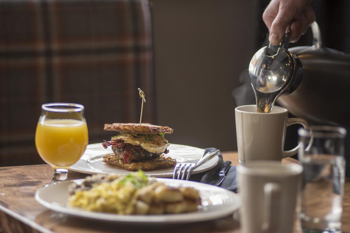 Breakfast at The Lakely in the Oxbow Hotel