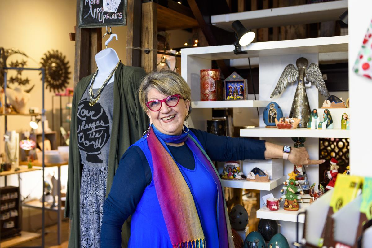 Lorelei Verlee in Creative Women of the World showing off her favorite products.