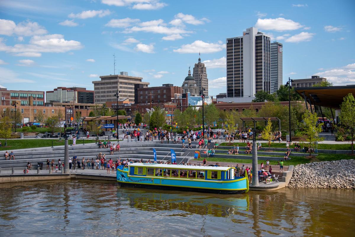 Canal Boat docked at Promenade Park