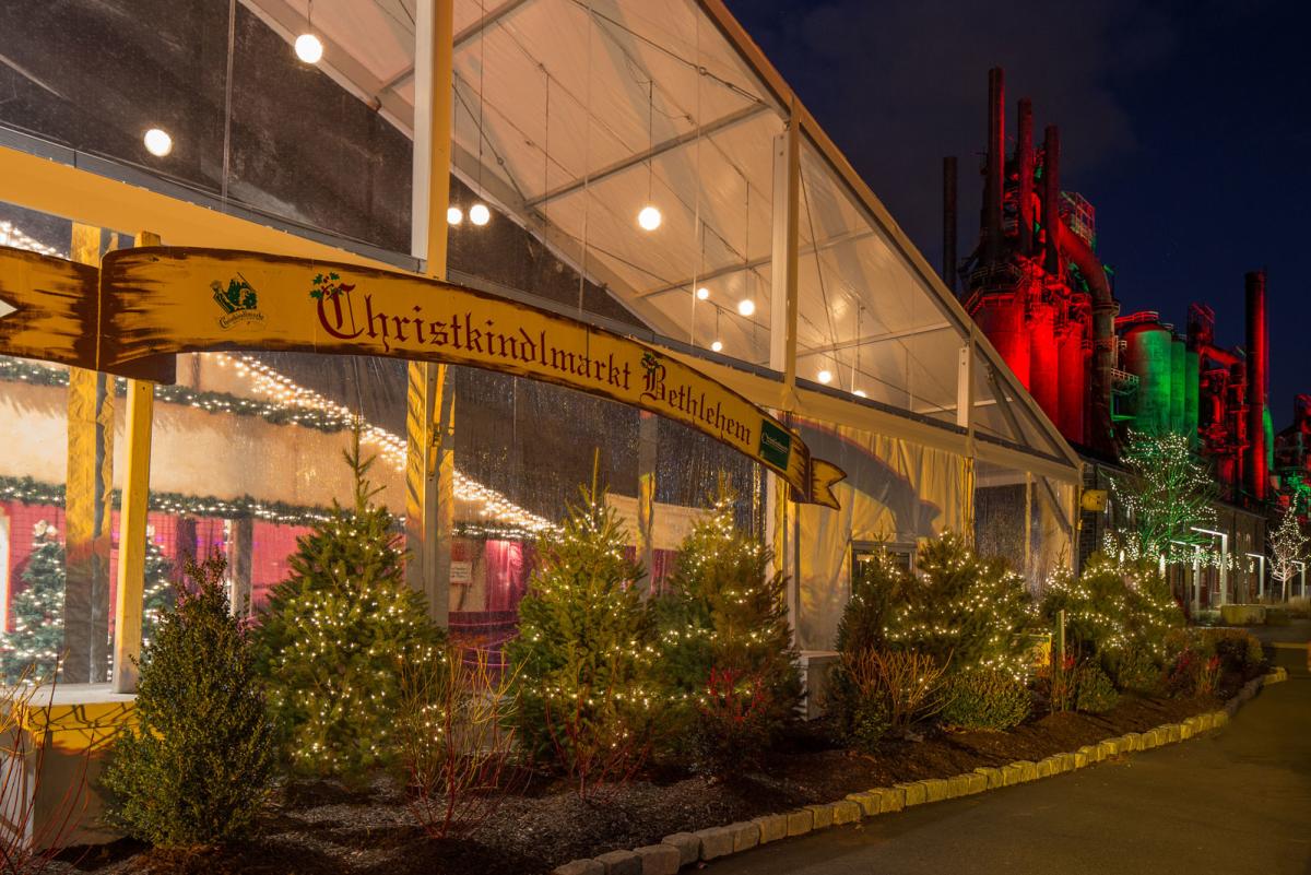 christkindlmarkt exterior
