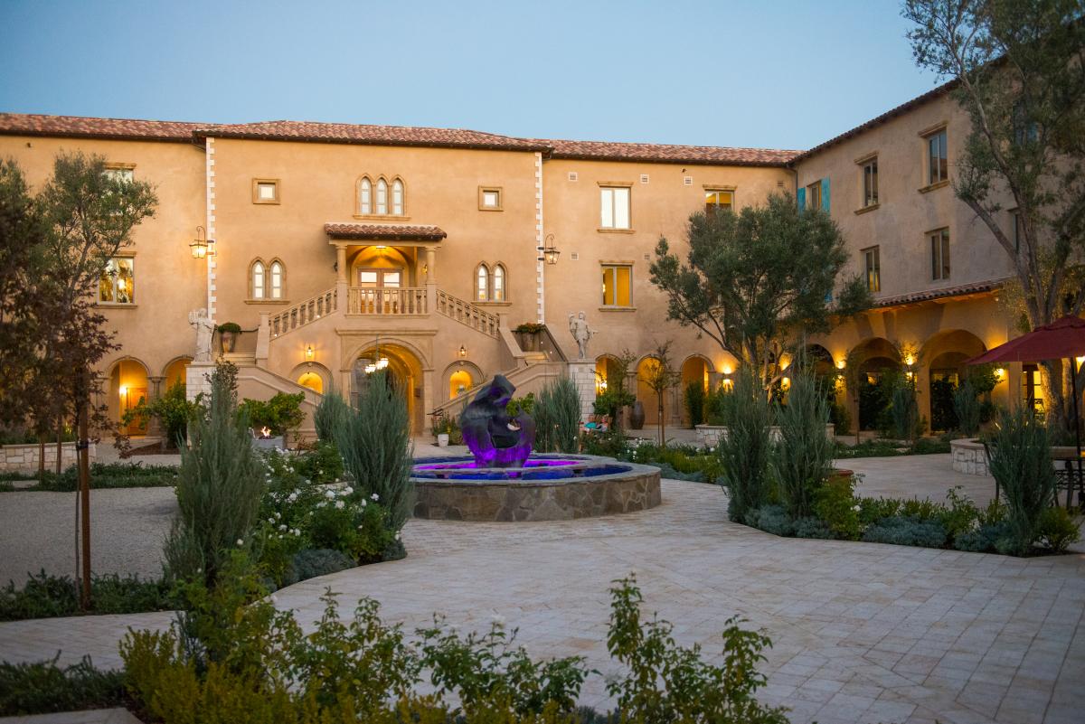 The Courtyard of the Allegretto Resort