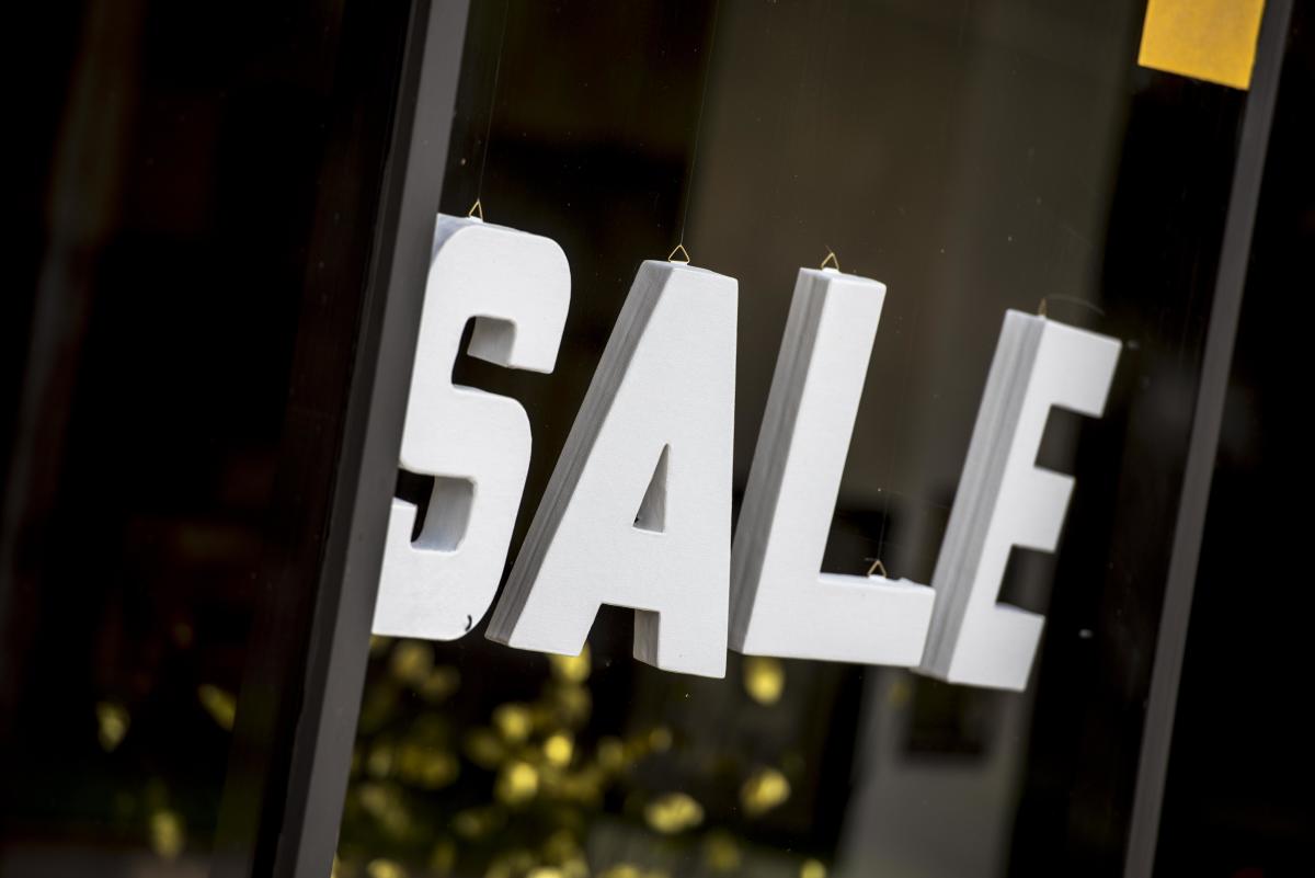 SALE Window Display | Topeka, KS