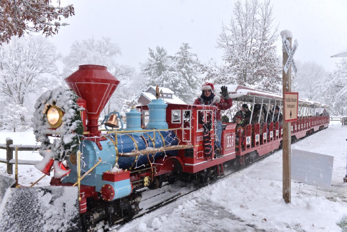 Holiday Express at Blackberry Farm in the snow. 