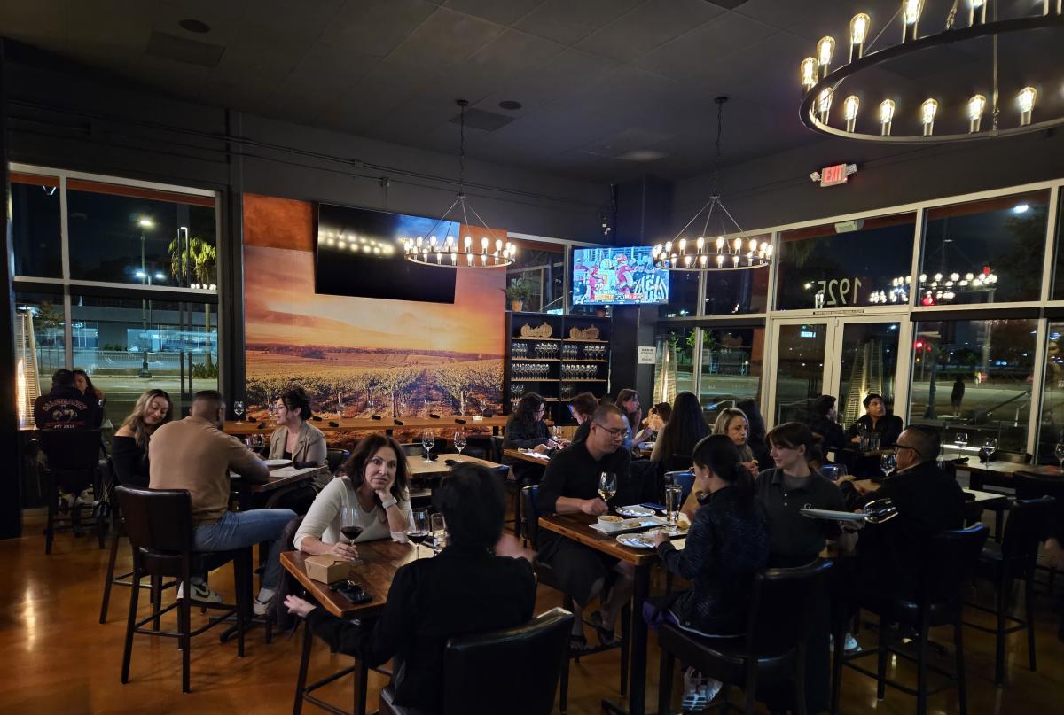 California Vintage Wine Bistro, Winery in Anaheim, CA