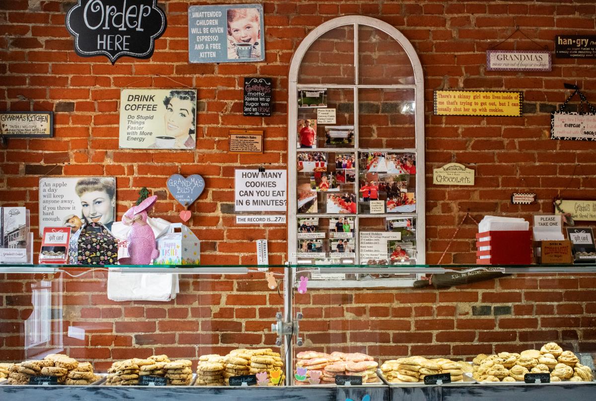 Grandma's Cookies Pastry Case