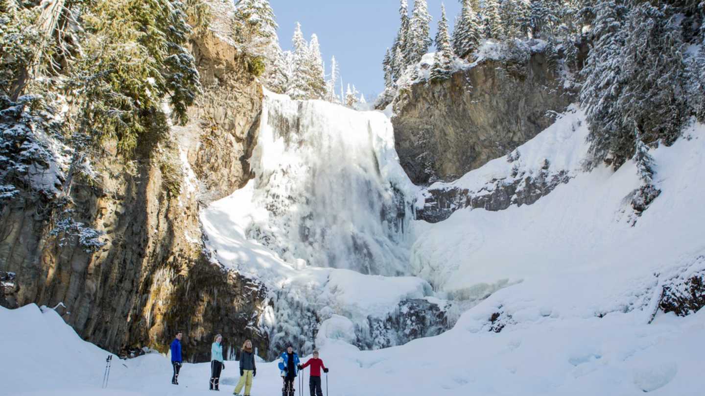 Snowshoeing to Alexander Falls. Photo: Callaghan Country
