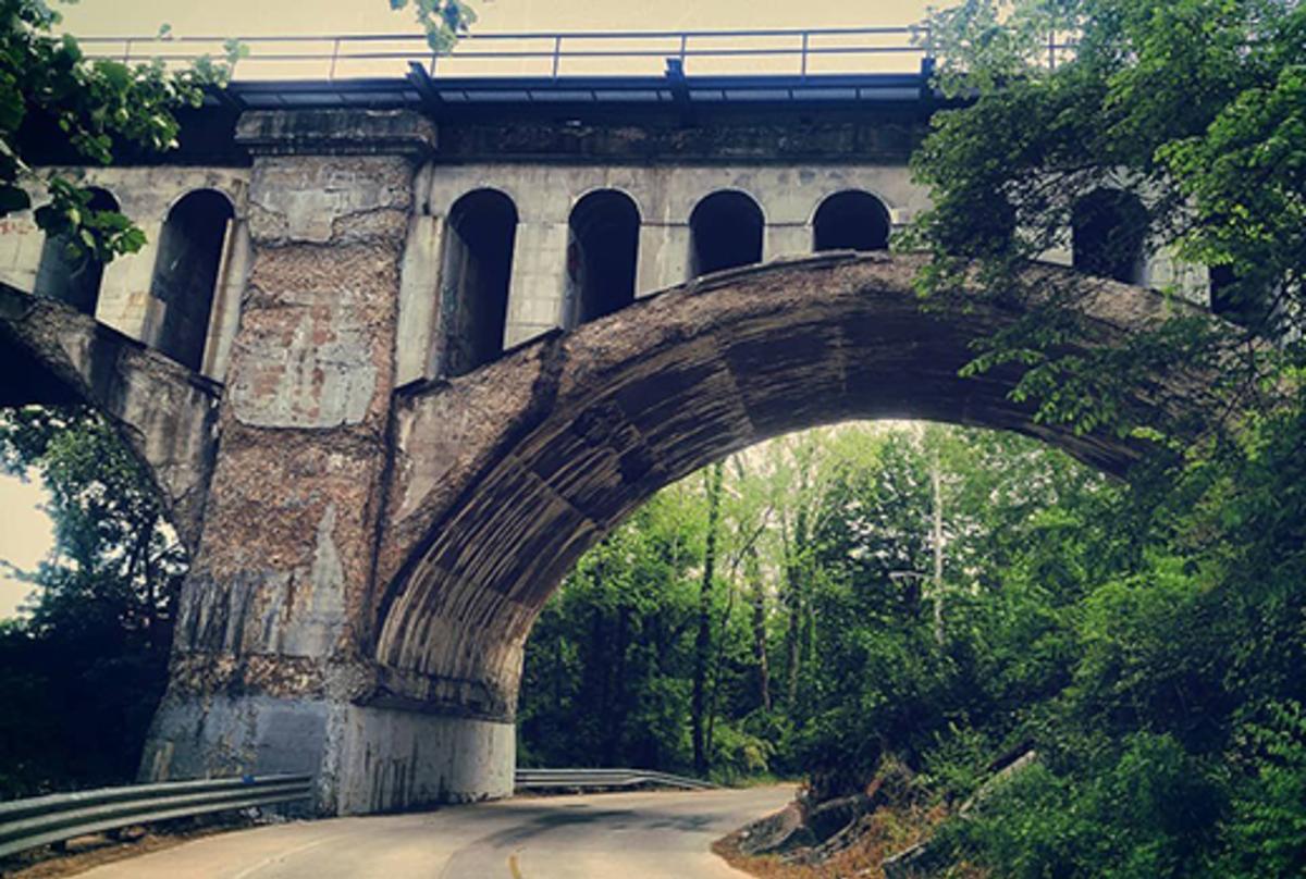 Avon Haunted Bridge in Avon, Indiana