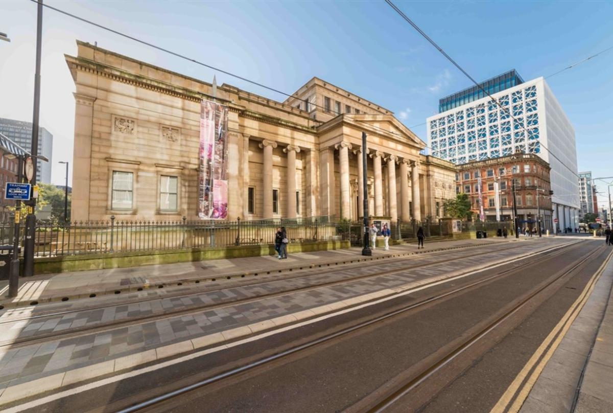 exterior of large art gallery in Manchester