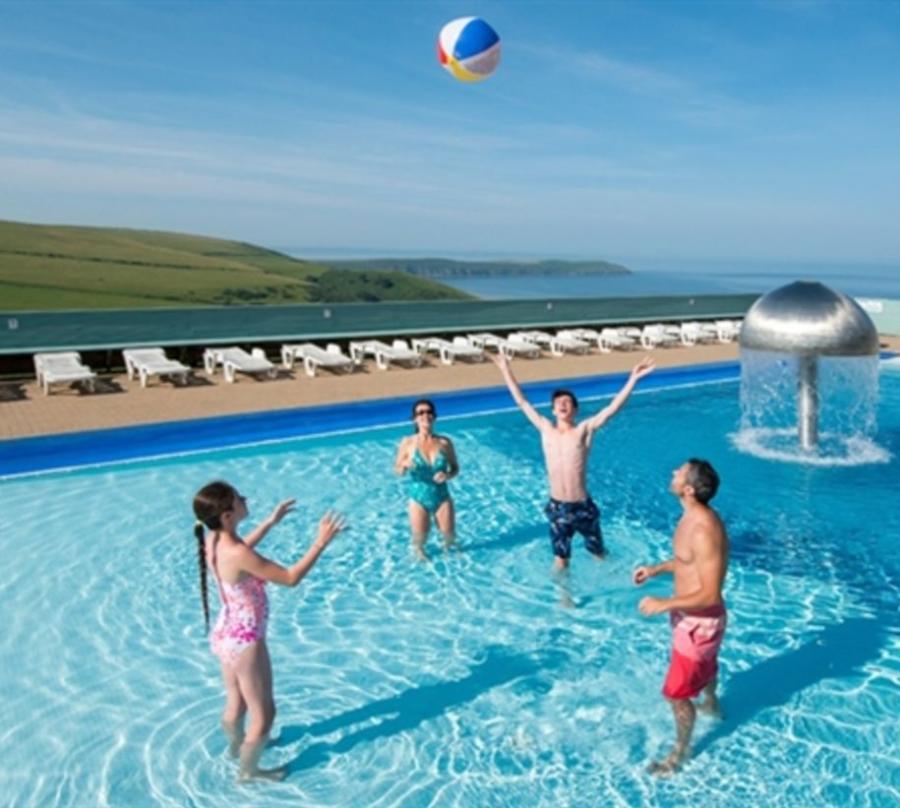woolacombe bay holiday park swimming pool