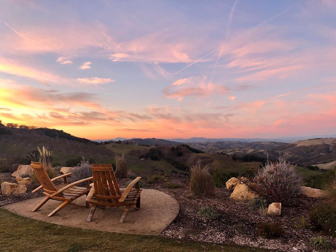 sunset at Daou Winery