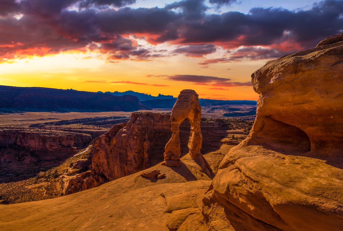 Sunset overlooking Delicate Arch in Arches National Park in Utah