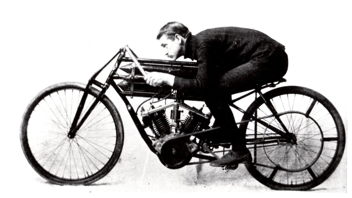 Glenn Curtiss on Cycle 1903