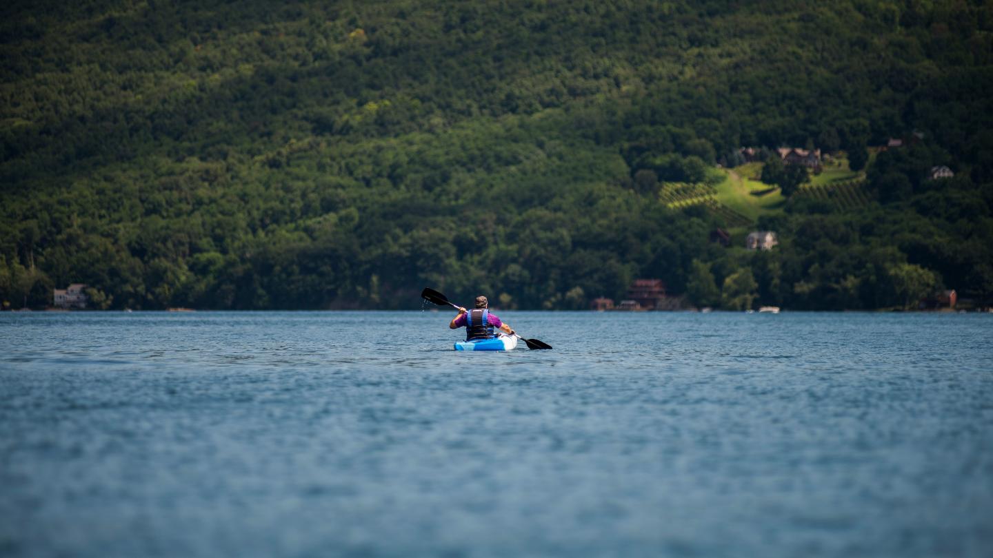 Kayaking Keuka Lake
