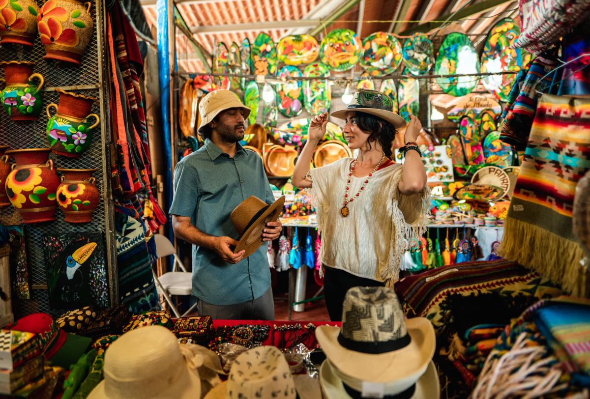 mercado-artesanal-el-valle-de-anton-cocle-panama