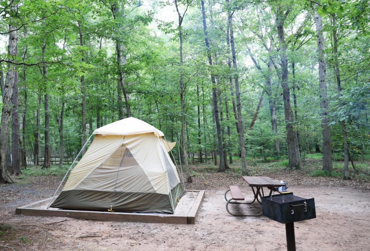 Camping at Bull Run Regional Park