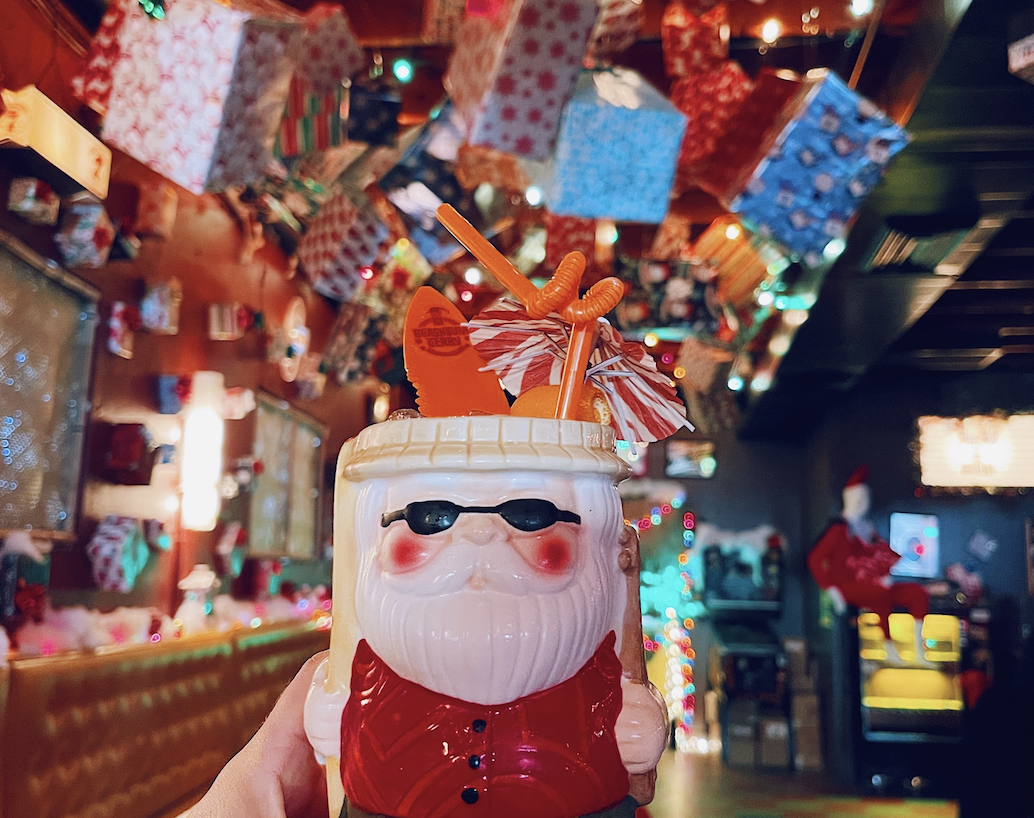 Nickle City Sippin' Santa