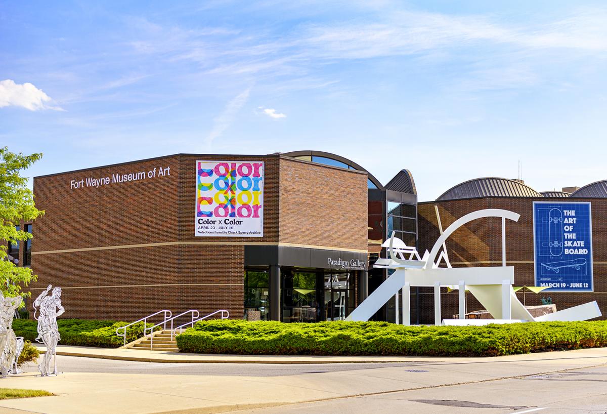 brick building exterior of the fort wayne museum of art