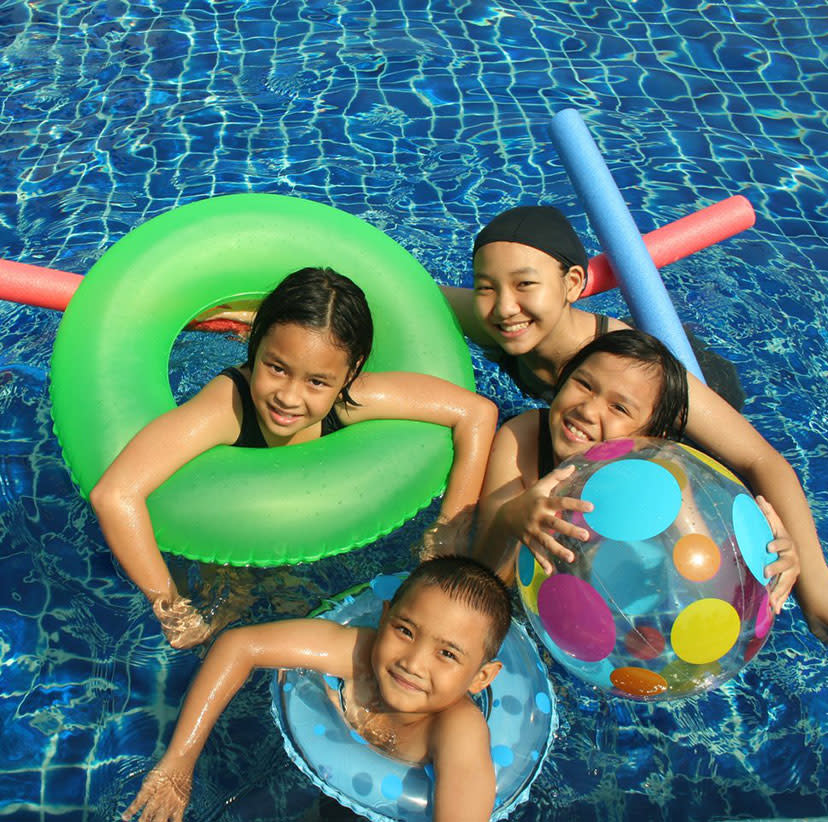 Hotel swimming pool with children in Overland Park, KS