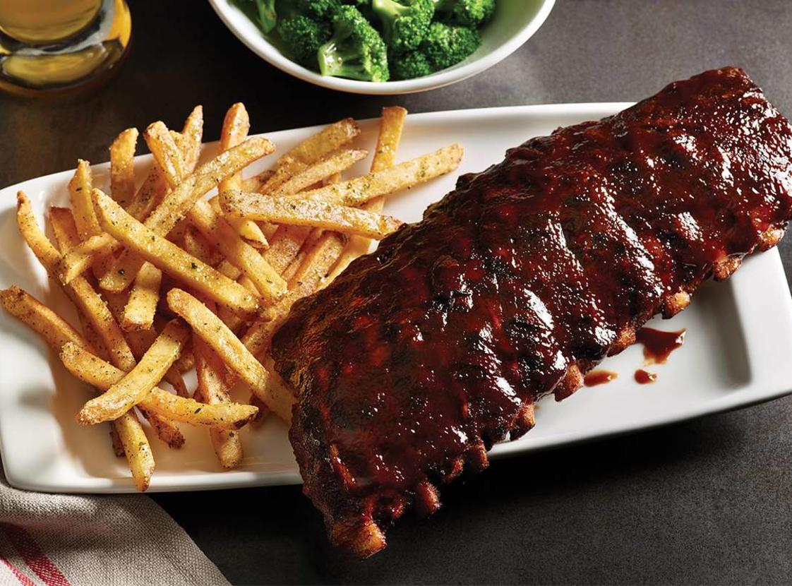 Applebee's (Woodbridge)