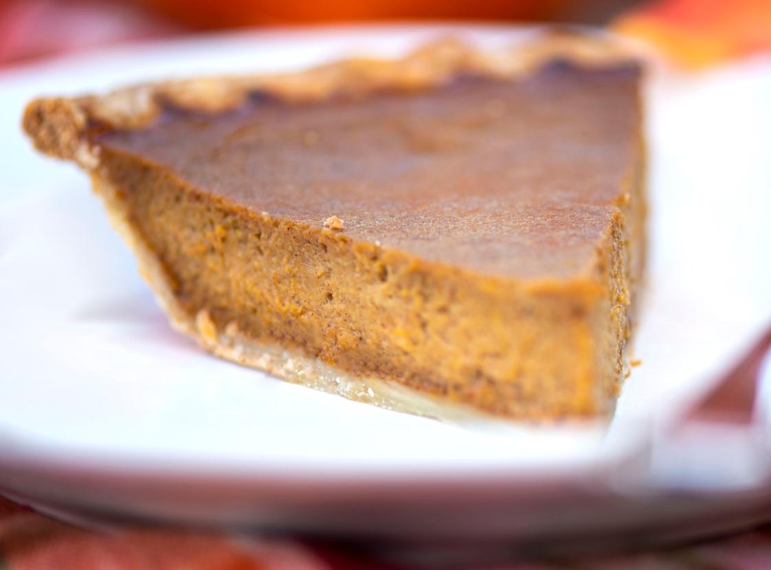 MOM'S APPLE PIE
