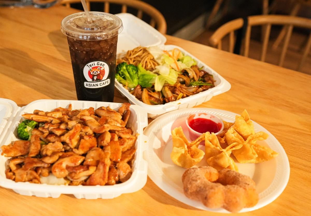 Chineese Food/ Asian Food - Anne Jensen