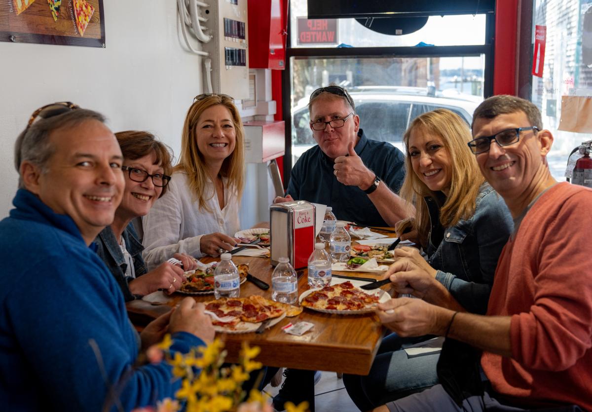 Newport Foodies Stroll