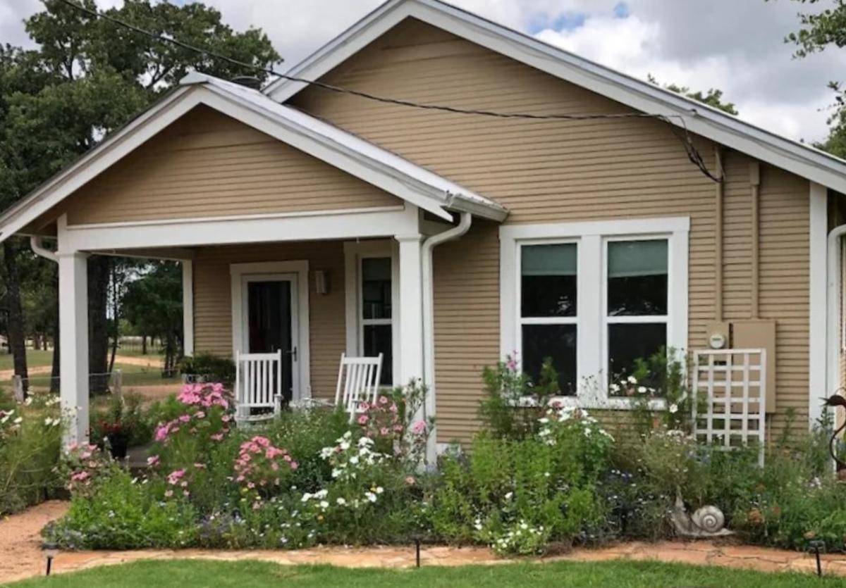 1930s Farmhouse
