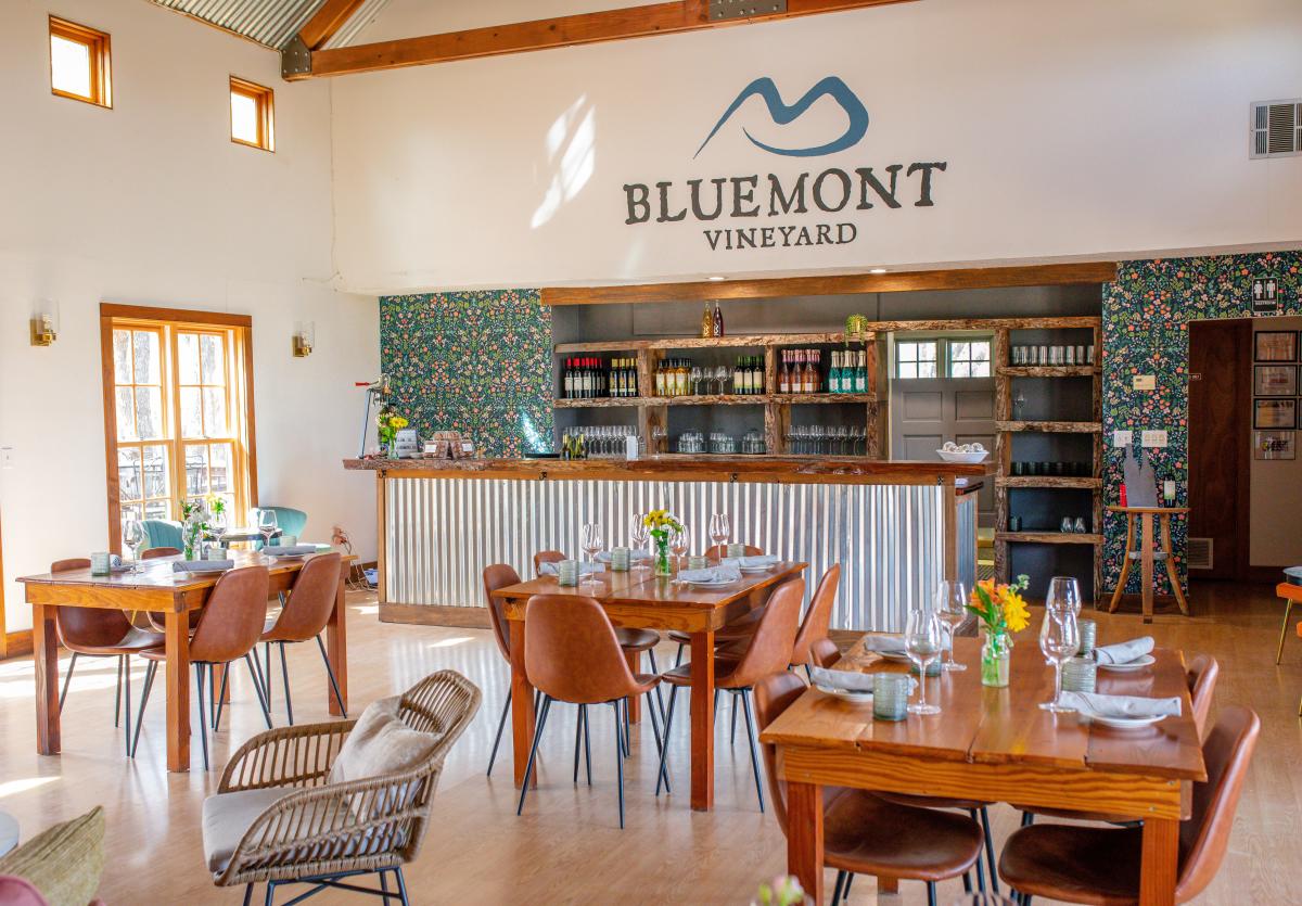 Bluemont Vineyard Tasting Room