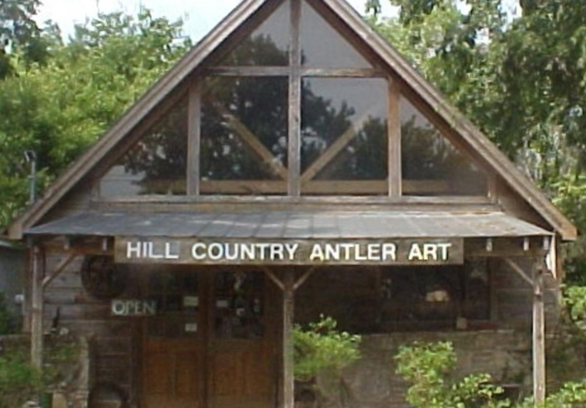 hill-country-antler-art