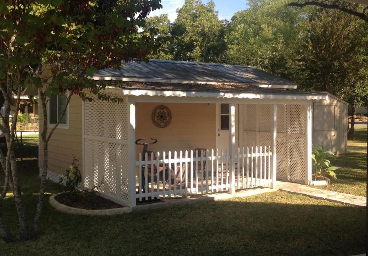 Lincoln Street Cottage New