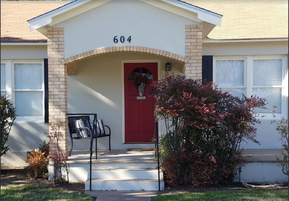 Llano Street Suites