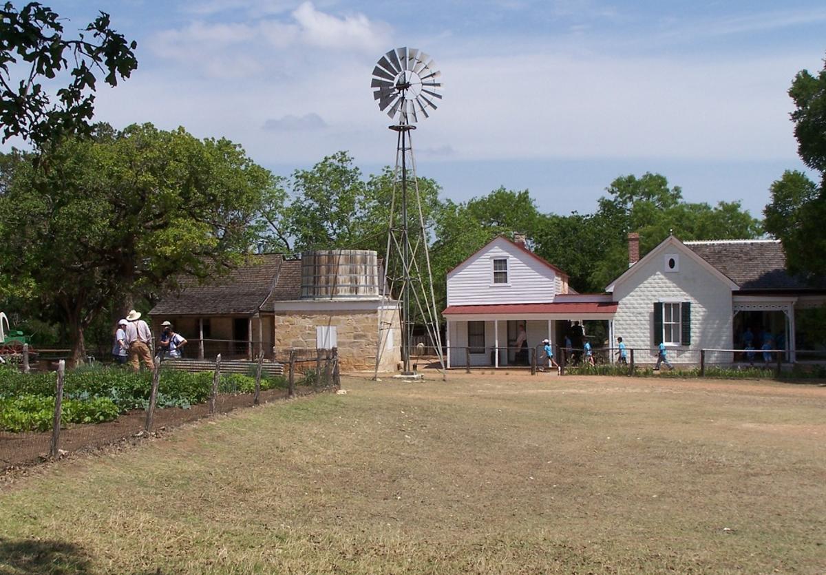 Lyndon B. Johnson State Historical Park Sauer-Beckmann Living History Farm 1